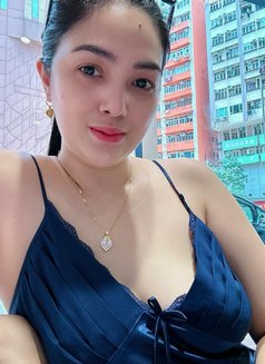 Nana - escort in Manila Photo 4 of 7