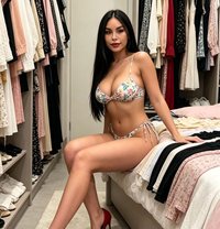 ADA full service - escort in Pattaya Photo 1 of 6