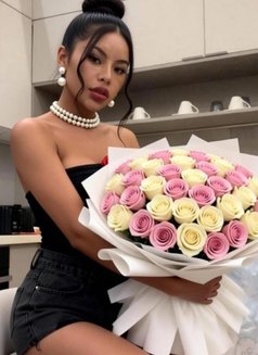 NaNa full service - escort in Rayong Photo 3 of 6