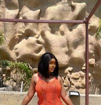 Nana - puta in Cotonou