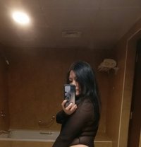 Nana good massage - puta in Doha Photo 5 of 7