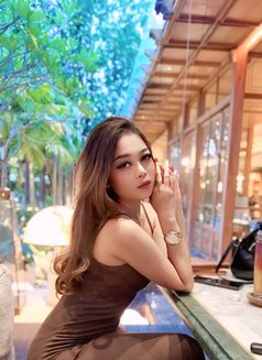 Nana - puta in Bali Photo 5 of 7