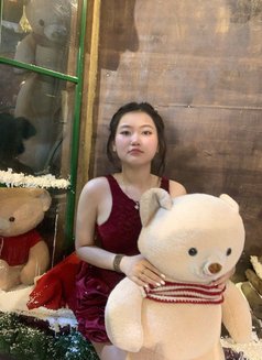 Nana - puta in Bangkok Photo 2 of 9