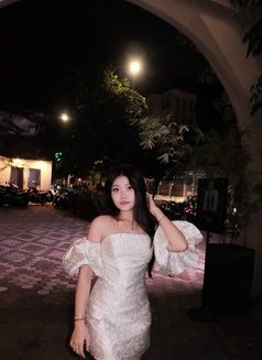 Nana - puta in Bangkok Photo 6 of 9