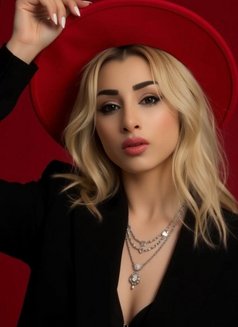 Nana - escort in Beirut Photo 1 of 18