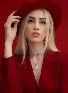 Nana - escort in Beirut Photo 3 of 18