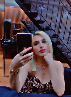 Nana - escort in Beirut Photo 5 of 18