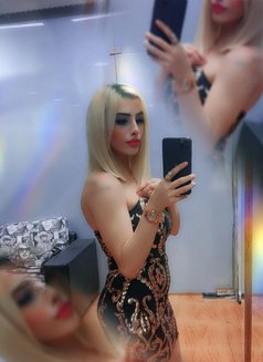 Nana - escort in Beirut Photo 8 of 18