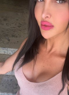 Nana - escort in Beirut Photo 1 of 1