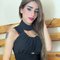 Nana - puta in Beirut Photo 2 of 6