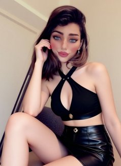Nana - escort in Beirut Photo 5 of 5