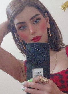 Nana - escort in Beirut Photo 5 of 5