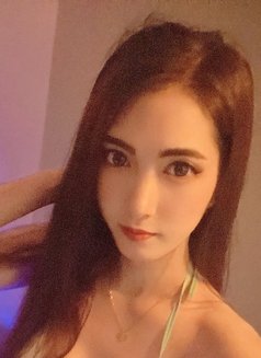 New Small girl big boobs - puta in Muscat Photo 12 of 21