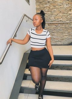 Nana - puta in Pondicherry Photo 1 of 3