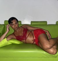 Nana Simoune - companion in Davao