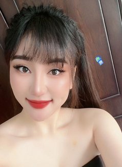 Nana - escort in Muscat Photo 5 of 8