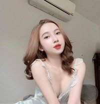 Lisa - escort in Singapore