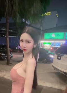 Nana - puta in Kuala Lumpur Photo 3 of 7