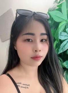 Nana - escort in Al Manama Photo 8 of 9