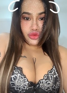 Nana - escort in Al Manama Photo 1 of 28