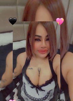 Nana - escort in Al Manama Photo 18 of 28