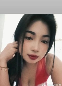 Nana - escort in Muscat Photo 3 of 4