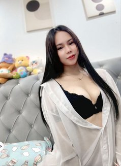 Nana available - escort in Pattaya Photo 3 of 4