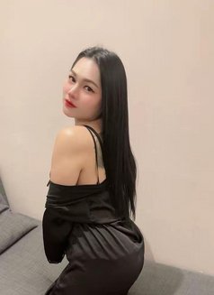 Nana - escort in Riyadh Photo 1 of 5