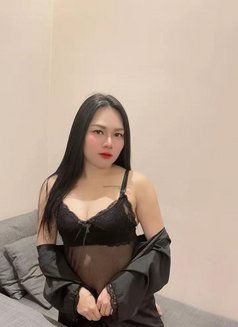 Nana - escort in Riyadh Photo 3 of 5