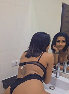 Nana - Transsexual escort in Abu Dhabi Photo 20 of 30