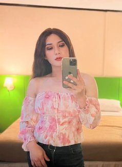 Nana - masseuse in Muscat Photo 4 of 10