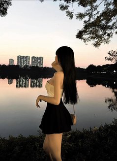 Hana - escort in Doha Photo 3 of 4