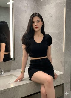 Nana - escort in Taipei Photo 8 of 9