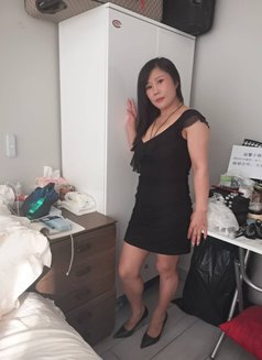 Nanas - escort in Amman Photo 3 of 4