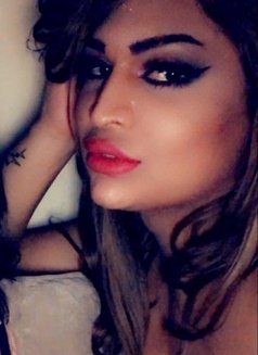 Nanasexy - Transsexual escort in Beirut Photo 9 of 16