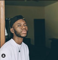 Nanathevillain - Male escort in Accra