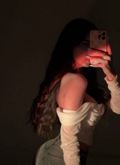 Nance - Transsexual escort in Dubai Photo 2 of 4