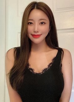 Nancy - escort in Shenzhen Photo 6 of 8