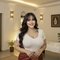 Nancy Chubby girl good massage - Masajista in Riyadh Photo 1 of 8