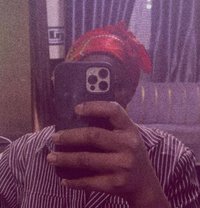 Nancy Clara - puta in Al Ain