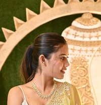 Vanshika (Vanshu) Girl Incall/Outcall - escort in New Delhi Photo 4 of 5
