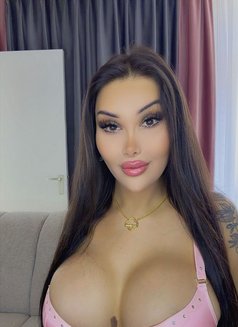 Nancy - Acompañantes transexual in Amsterdam Photo 28 of 29