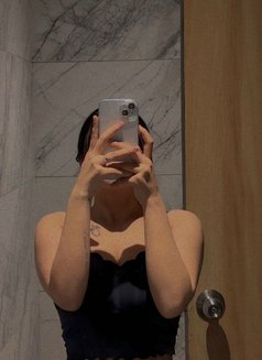 Nancy (Elite) - escort in New Delhi Photo 3 of 5