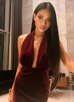 Nancy - escort in Bangkok Photo 4 of 4