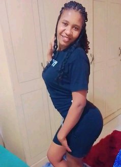 Nancy - escort in Dammam Photo 1 of 4