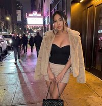 Nancy Gfe - puta in Hong Kong