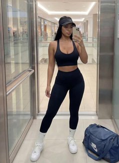 Nancy Gfe - puta in Hong Kong Photo 5 of 5