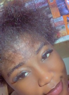 Nancy - escort in Cairo Photo 1 of 2