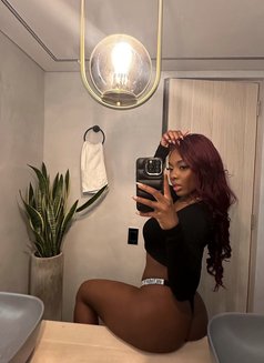 Nancy - escort in Dubai Photo 10 of 10