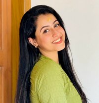 Nancy Hotty In - puta in Hyderabad